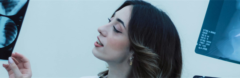 The Rise of Deepfake Medical Imaging: Radiologists’ Diagnostic Accuracy in Detecting ChatGPT-generated Radiographs